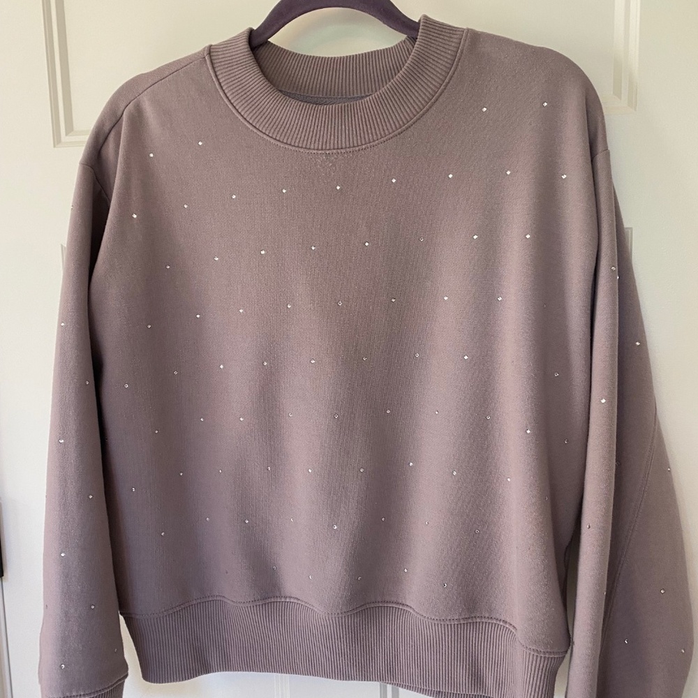 ✨ Universal Thread Sparkly Sweatshirt – Warm Grey, Size Small ✨